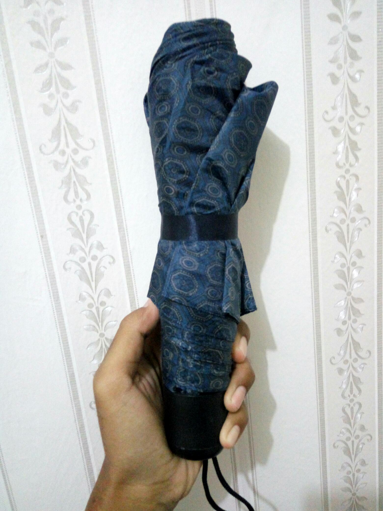 Cod Payung Lipat Motif Bunga Kotak Murah