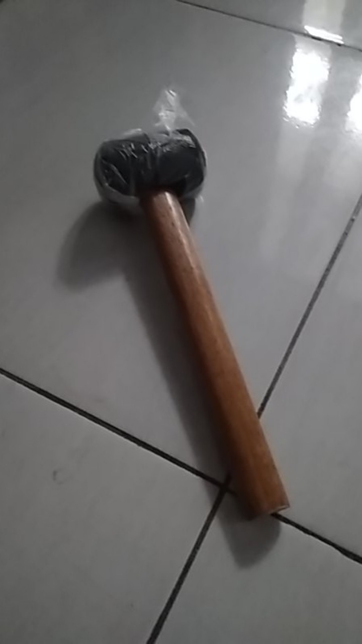 Palu Karet 8oz(kecil) Gagang Kayu / Palu Karet Serbaguna
