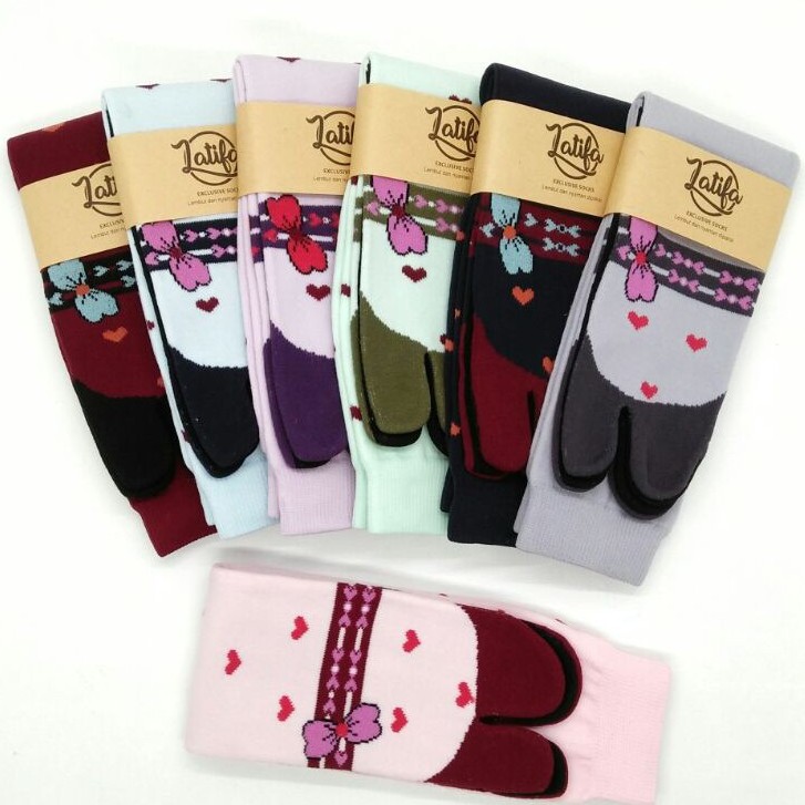 Kaos Kaki Jempol Muslimah Motif Love Pita Bahan Nilon Untuk Dewasa