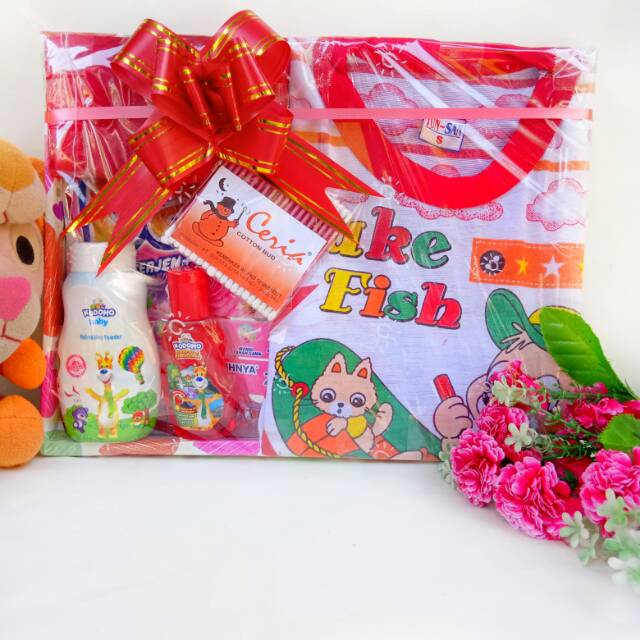 Baby gift set/kado bayi lahir cowok