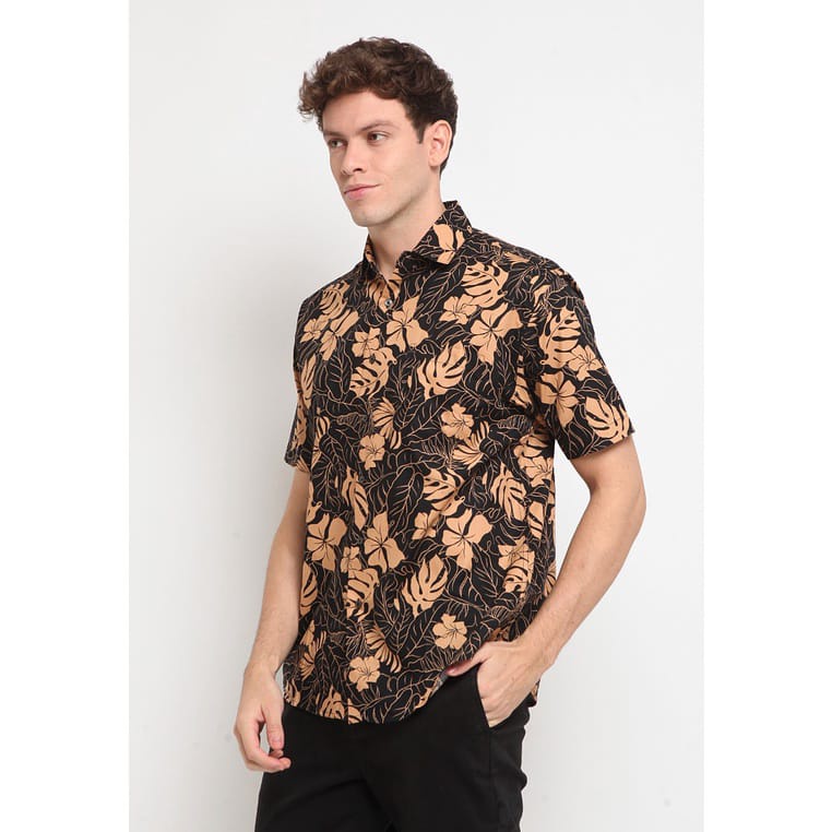 larusso kemeja pria hawaii pendek