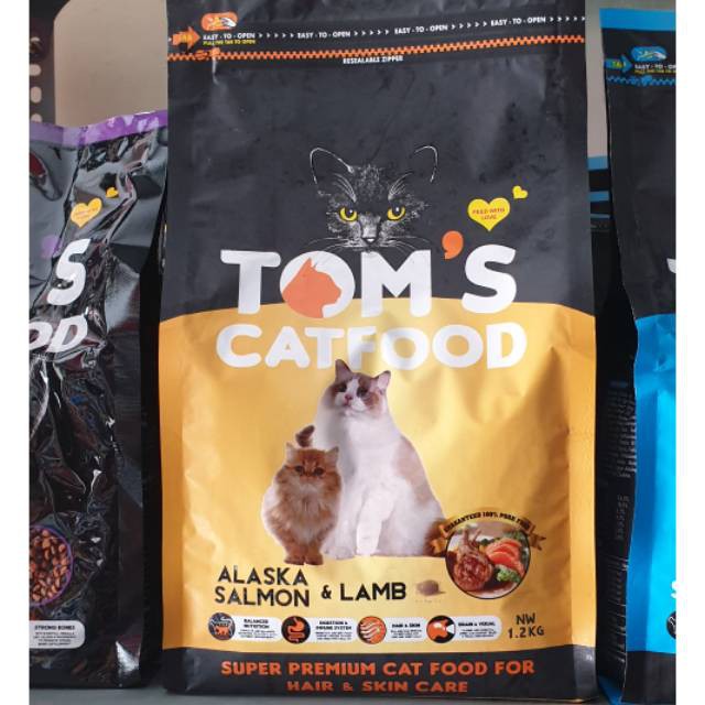 TOM'S CAT FOOD HAIR AND SKIN CARE 1.2 KG - MAKANAN KUCING