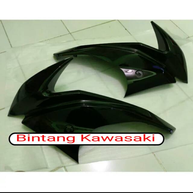 Fairing coak ninja rr new fairing sayap body atas coak ninja rr new hitam original Kawasaki