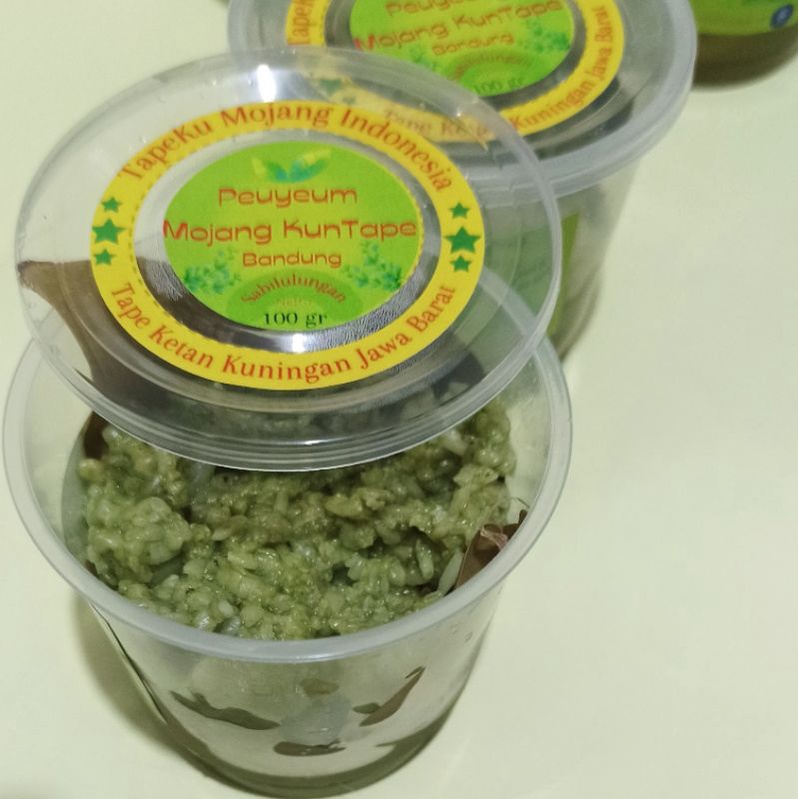 

Tape Ketan Kuningan/Peuyeum Mojang KunTape/100gram
