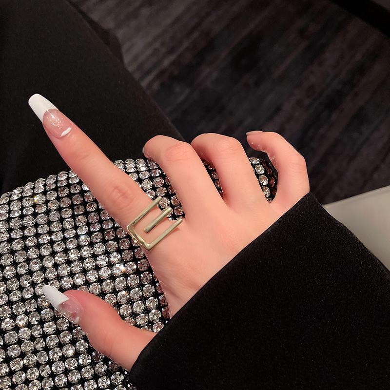 ♡Source Buku Literatur Dalam Bahasa Mandarin♡Cincin Model Terbuka Gaya Retro Eropa Amerika Untuk Wanita