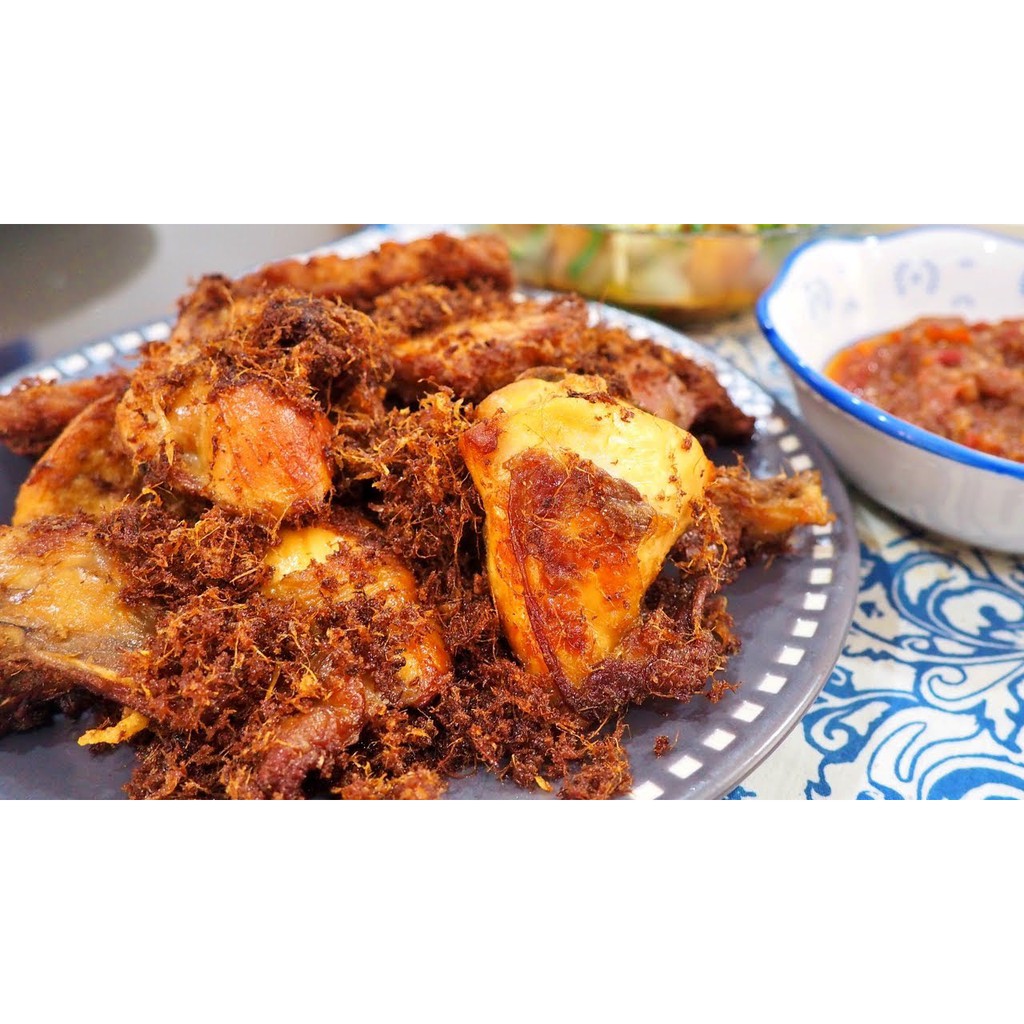 

Ayam Bumbu Kuning (1 ekor ayam Negri)