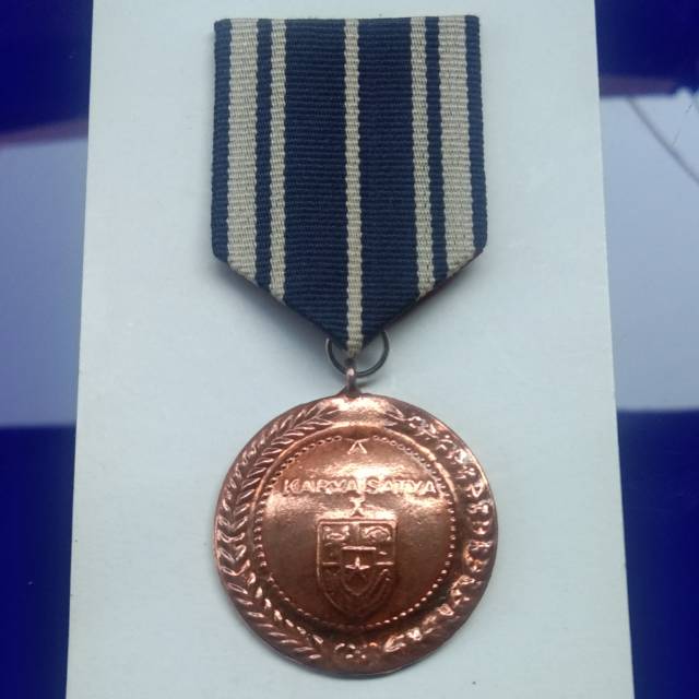 Karya satya 10 Tahun.