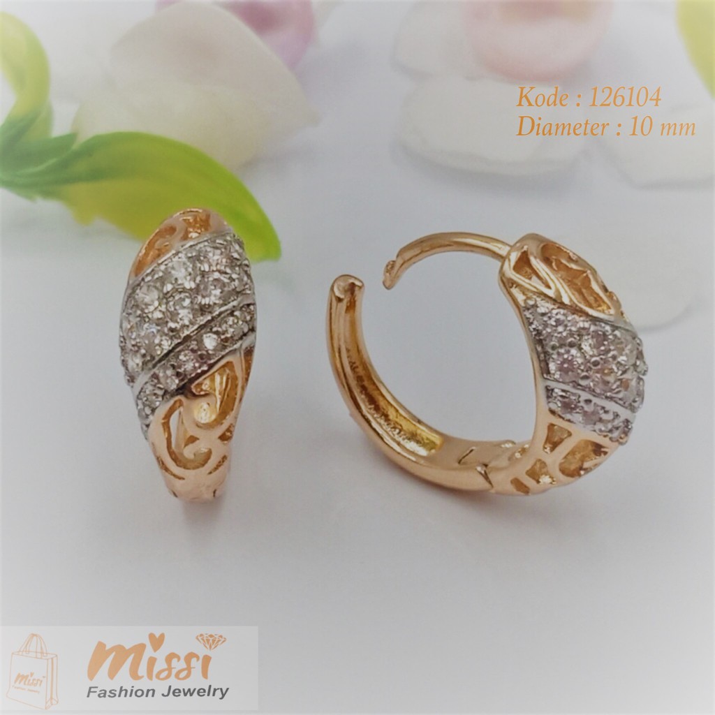 Kemilau Perhiasan Cincin Zirkon Diamante Jari 18 Kb Emas 