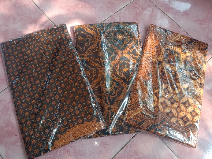 Kain Jarik Batik Solo Motif Sogan Sidoluhur