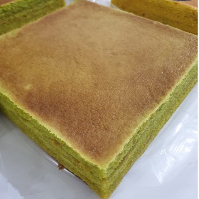 

Kue Lapis Legit Pandan 20x20cm MAKANAN RINGAN SNACK CEMILAN ENAK MURAH HAMPERS JAJANAN TERMURAH