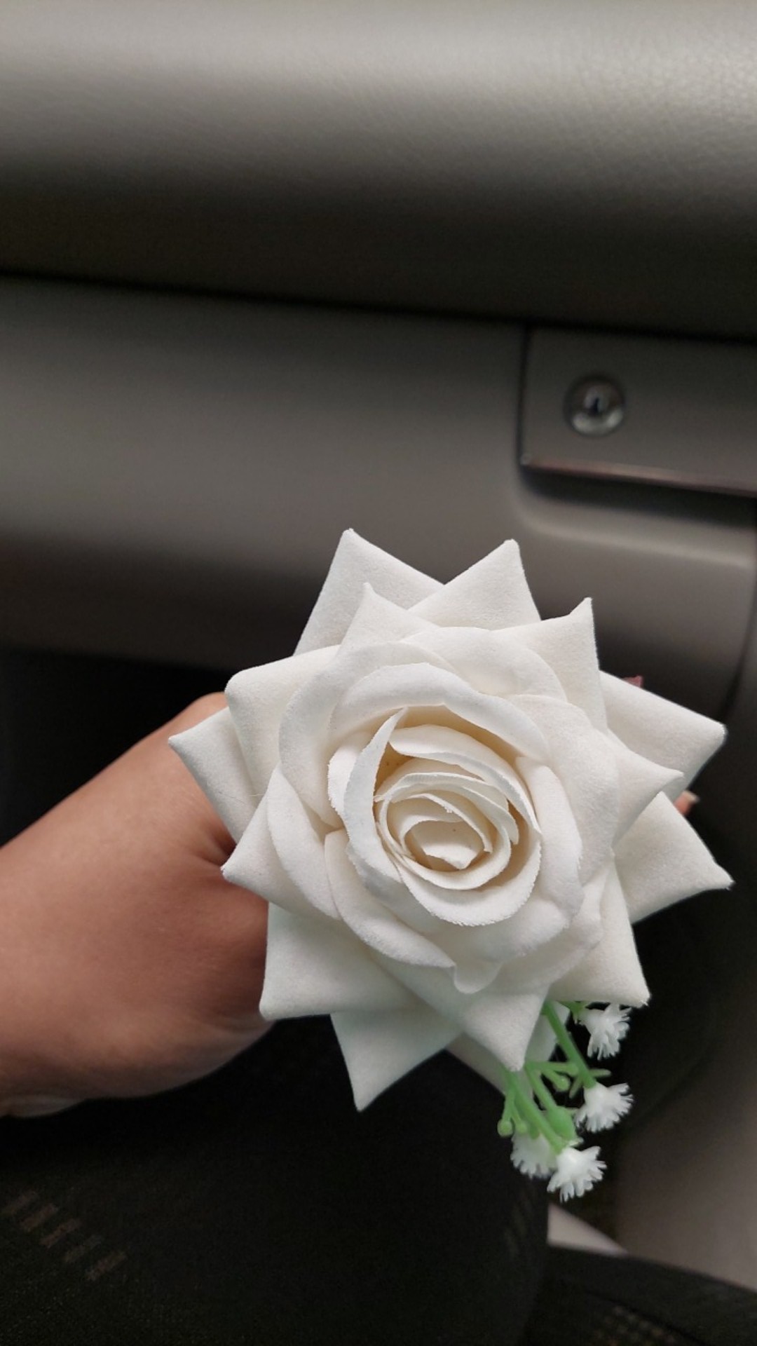 Cucuk Konde Mawar Mekar / Cucuk Pengantin Terlaris / Tusuk Bunga Mawar Bludru (diameter 10cm)