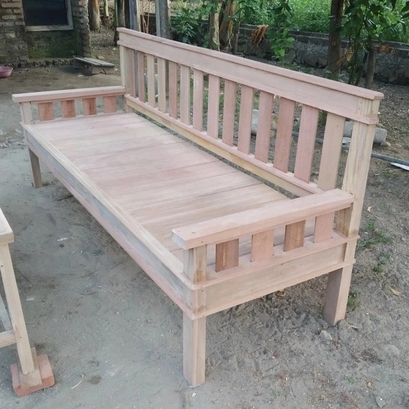 Bangku Kursi Taman Bale Bale Panjang 150cm Kayu Kalimantan Berkualitas