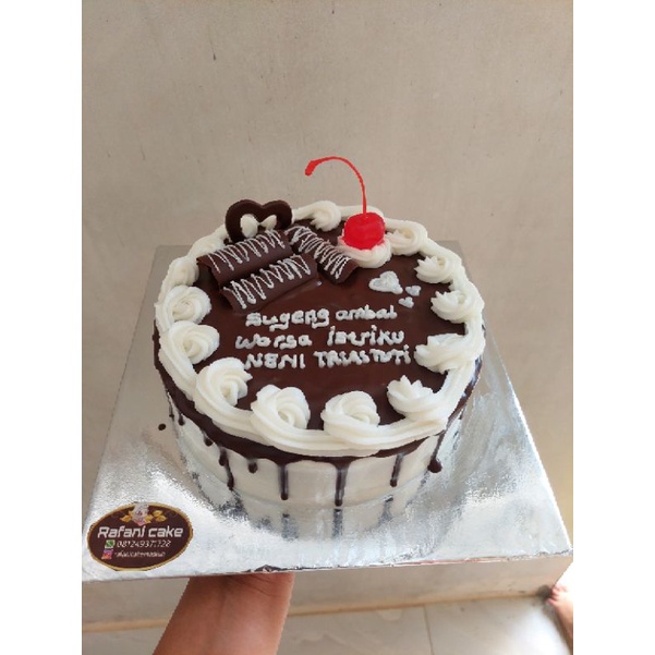 

KUE ULANG TAHUN MADIUN