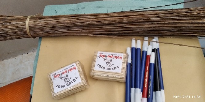 Sapu Lidi Tradisional Langsung Dari Pengrajin Masih Panjang Lidinya