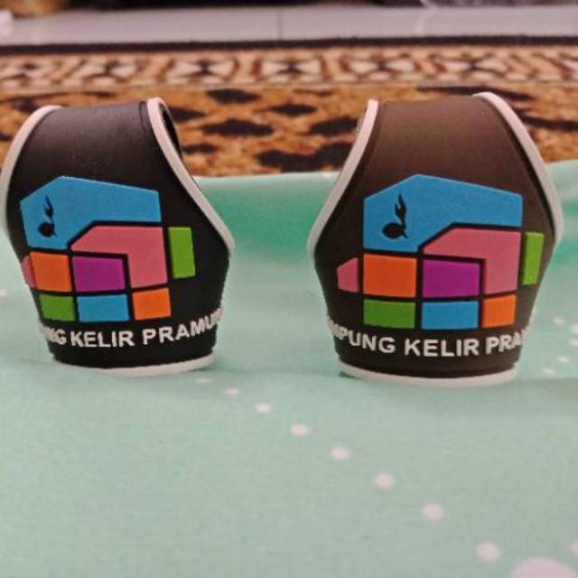 

Ring karet FESTIVAL WIRAKARYA KAMPUNG KELIR