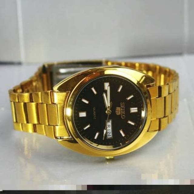 JAM TANGAN TERBARU daydate Seiko pria jtr /1055 gold plat hitam