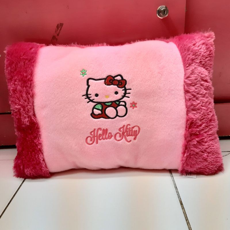 Boneka Bantal karakter bordir