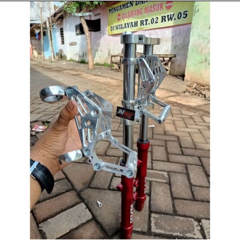 Model As 31 Gl MP Tiger Cb Kupingan Lampu Model Cnc Set Cincin Model Pelat Nomor