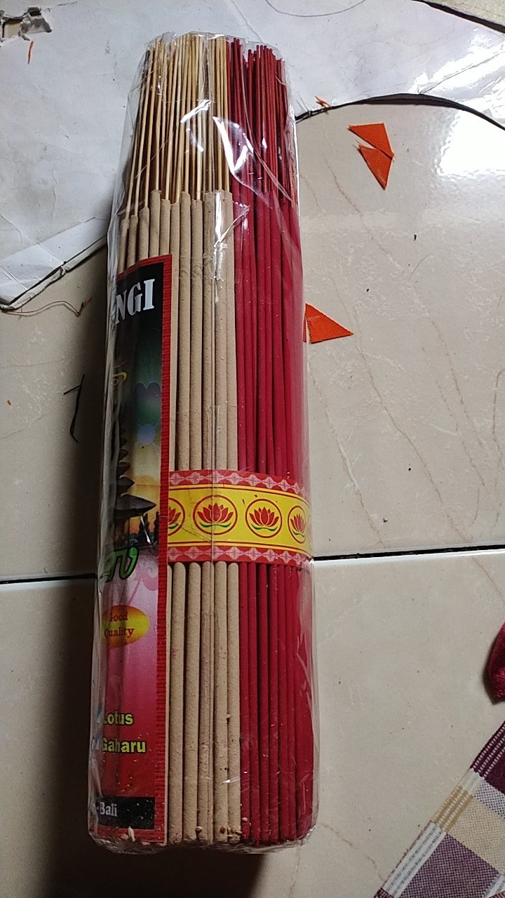 Dupa Wangi Tridatu Balil 3 Aroma Dan Warna Berbeda