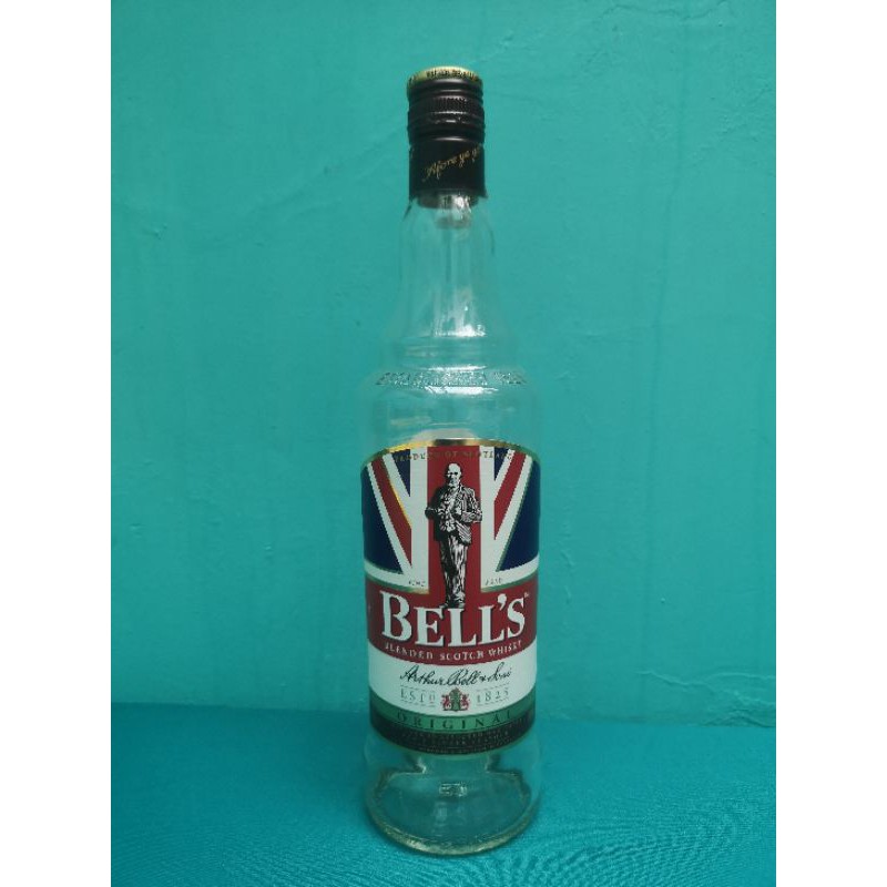 Botol bekas miras import Bell's