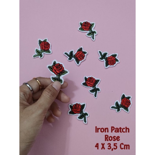 Tinggal Setrika Iron Patch Emblem Mawar Kecil Rose Emblem Bordir Murah Sudah Ada Lem Tinggal Setrika