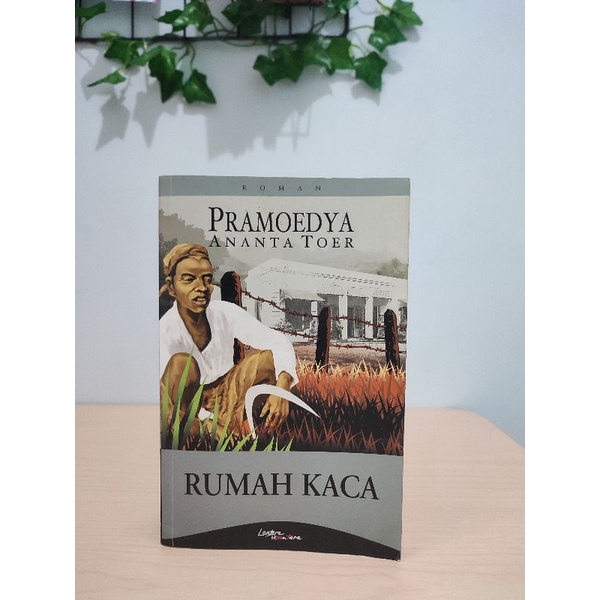 preloved novel rumah kaca