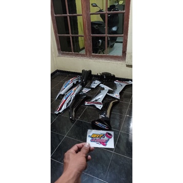 Cover body vega r new full set body halus warna silver hitam tahun 2006-2008