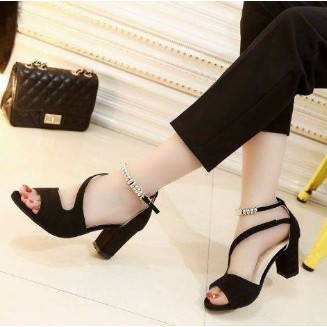 Sandal High Heels Wanita Hak Tahu Hitam