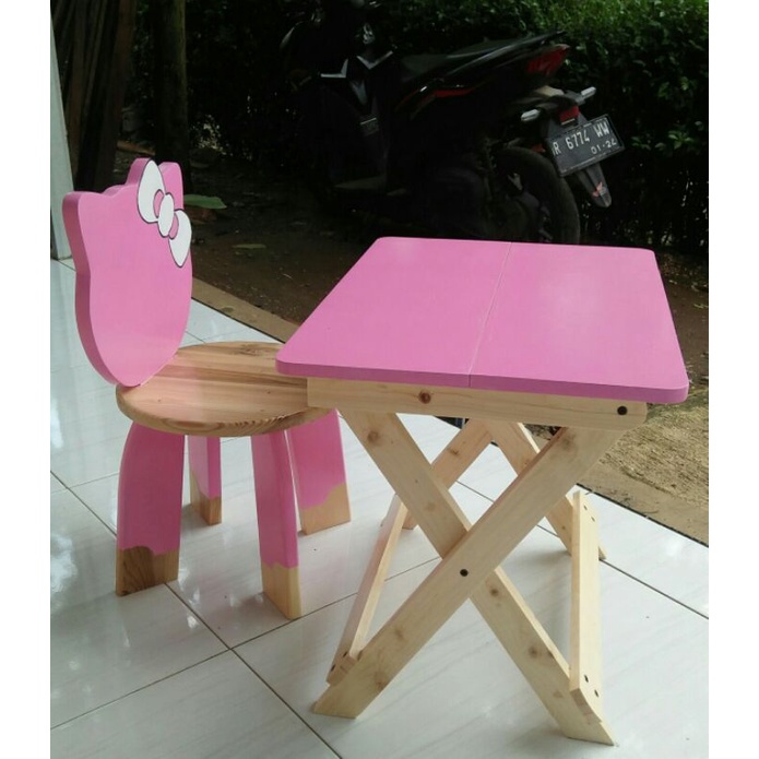 set meja belajar kitty,meja belajar anak Tk