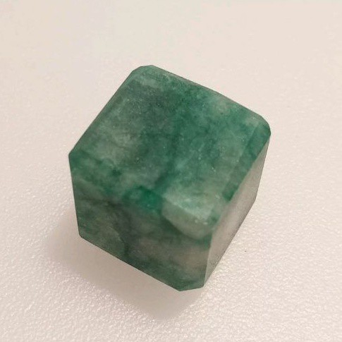 Stone / Batu Asli Emerald-Zamrud Bentuk Dadu Rough CT 33 Original
