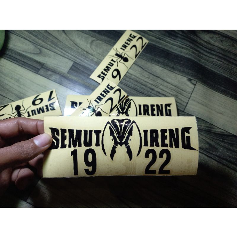 

(COD) SEMUT IRENG 1922 Stiker Cutting Reflektif 6×15 Cm Sticker PSHT