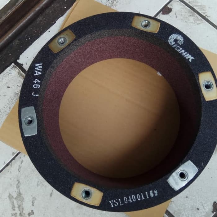 batu asah pisau gurinda merk KINIK ukuran 255x205x100 wa46J