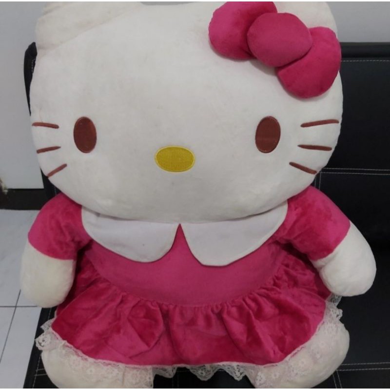 boneka jumbo hello kitty