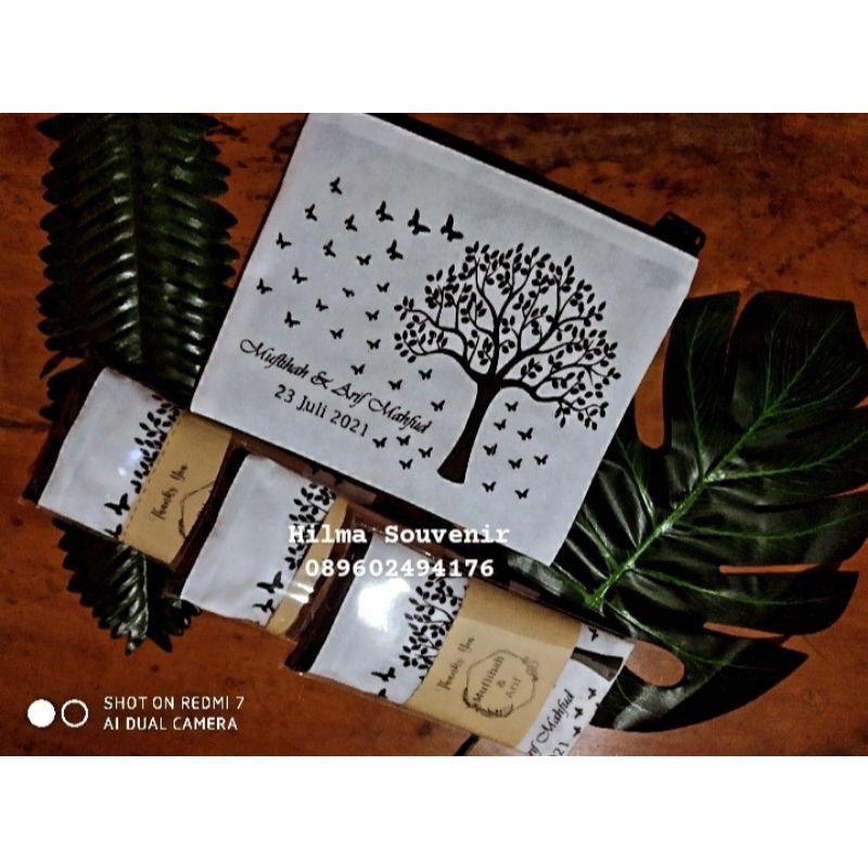 

souvenir serut spunbond uk 18*15