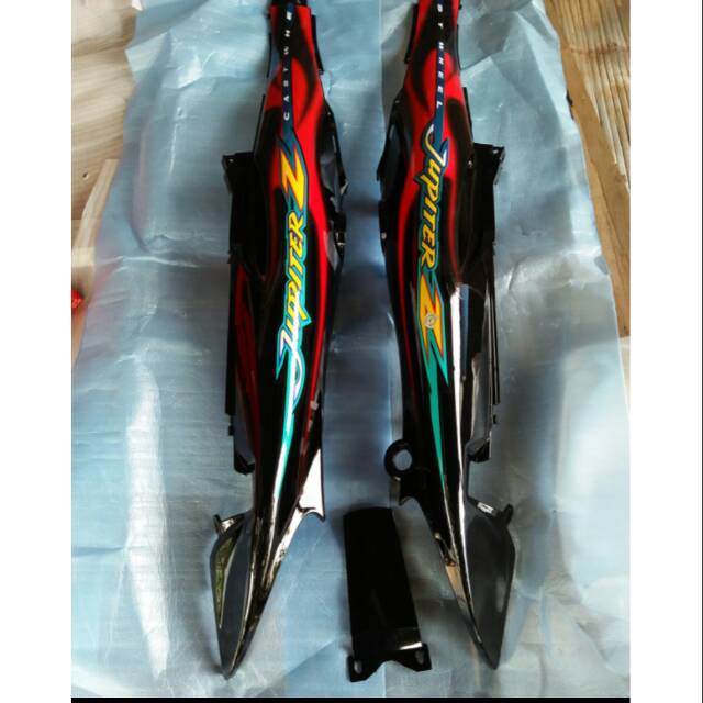 Cover body belakang jupiter z cw 2005