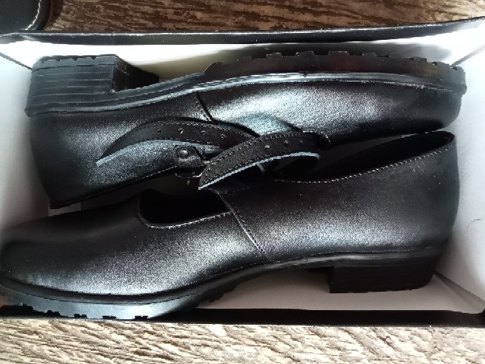 Sepatu Paskibra Wanita Kulit