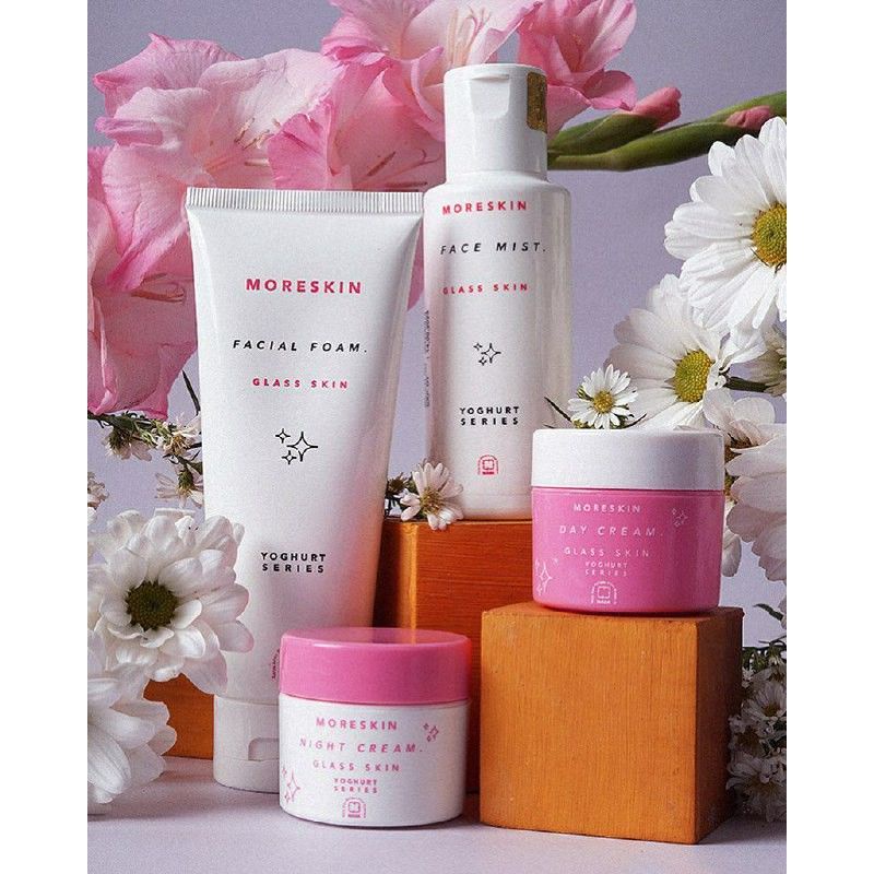 Moreskin glaskin yoghurt series, glaskin