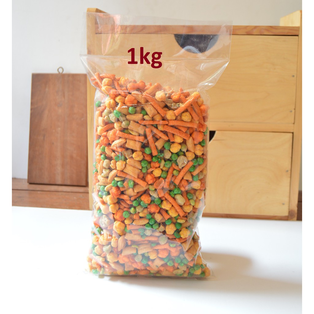 

Kacang Campur Mix 1kg