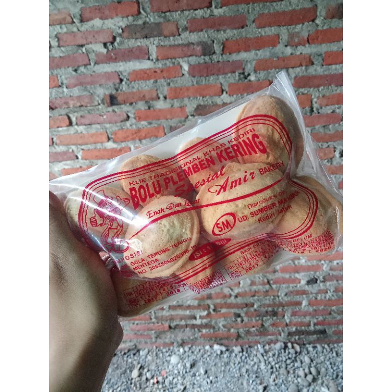 Bolu Plemben kering / bolu tepeng kering / bolu kering