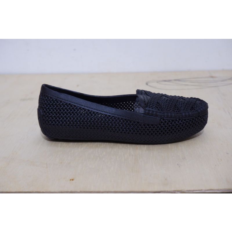 Flat Shoes karet sepatu teplek anti air lentur dan empuk