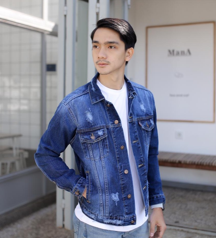 Jaket Jeans Motif Sobek Simple Pria Jaket New Pria Bahan Denim Jaket Pria Distro Jaket Pria