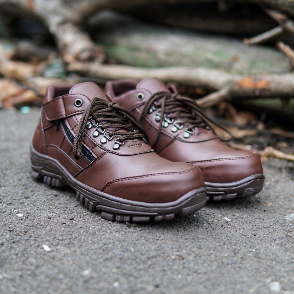 Sepatu Boots Pria Crocodile Morisey Pendek Coklat Safety / Ujung Besi TERMURAH