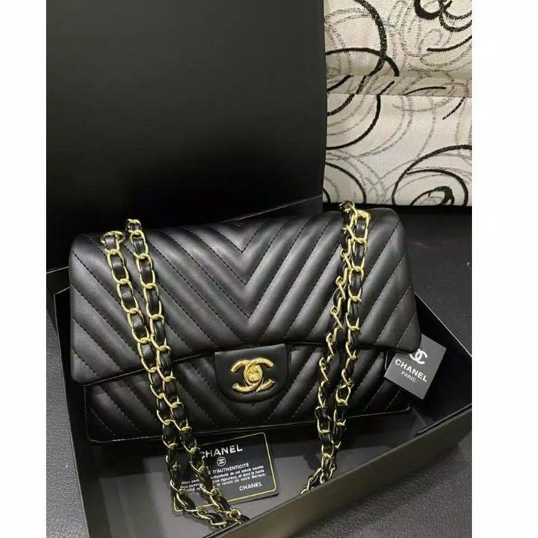 [BBD. 34165] TAS IMPORT MAXY CHEVRON FREE BOX & PAPERBAG ACC. GOLD LAMBSKIN CARVIAR FLIP 0089 BATAM 