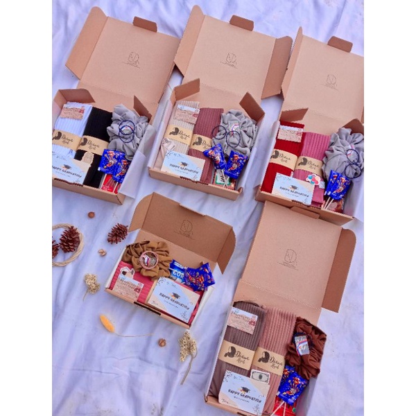 

Giftbox Hijab