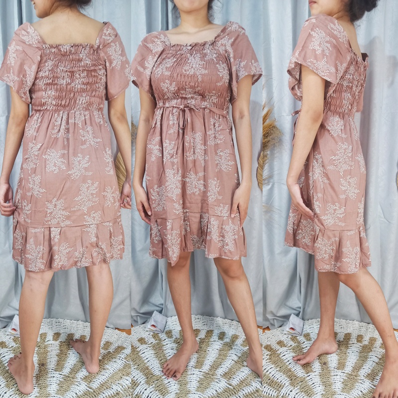 DRESS KERUT KOTAK LENGAN PENDEK REMPEL BALI