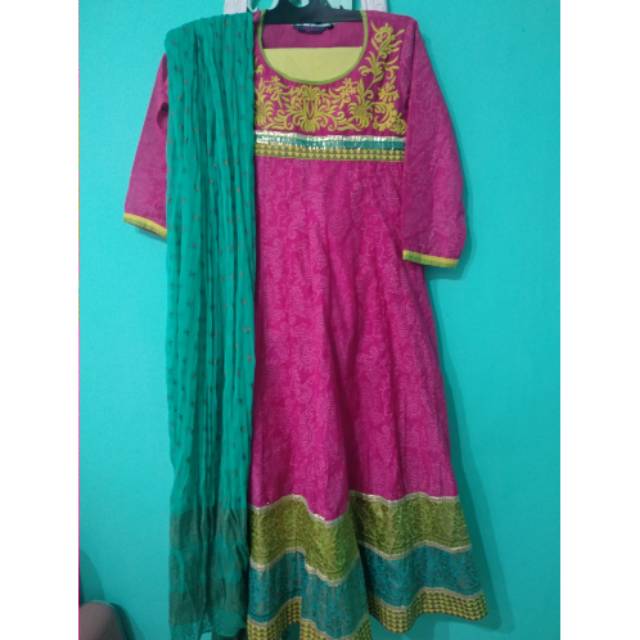 Sari India 350k second 1x pakai (hrg beli 850) uk.M