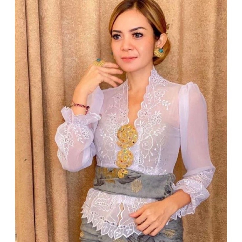 kebaya jadi bordir motif lily