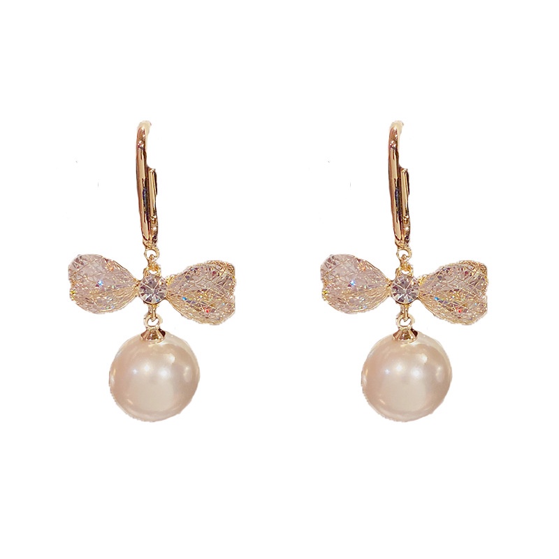 Anting Tusuk Gantung Temperament Bahan Silver Desain Pita Hias Mutiara Gaya Mewah Untuk Wanita
