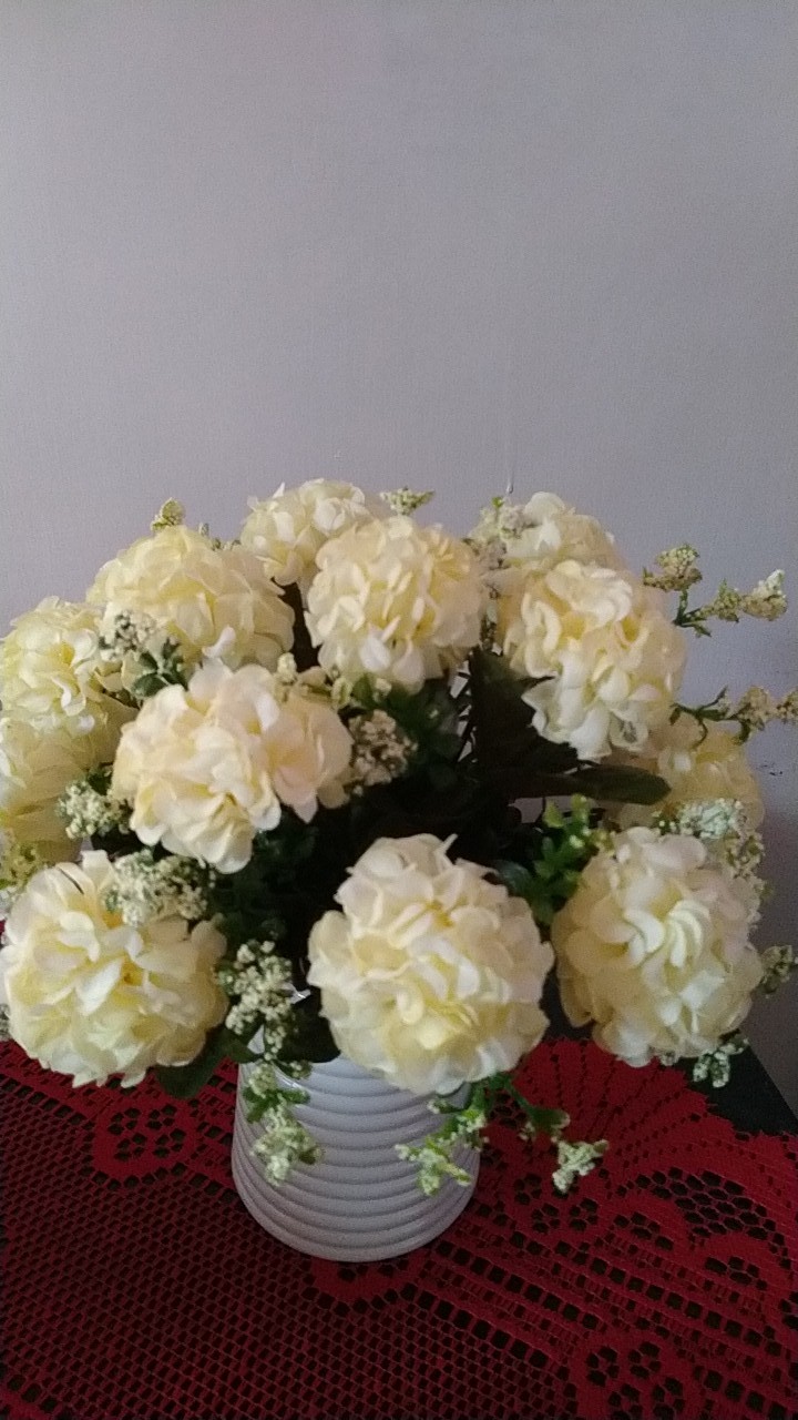 Krisan Bulat Bunga Artificial Rimbun Vas Ulir Pendek