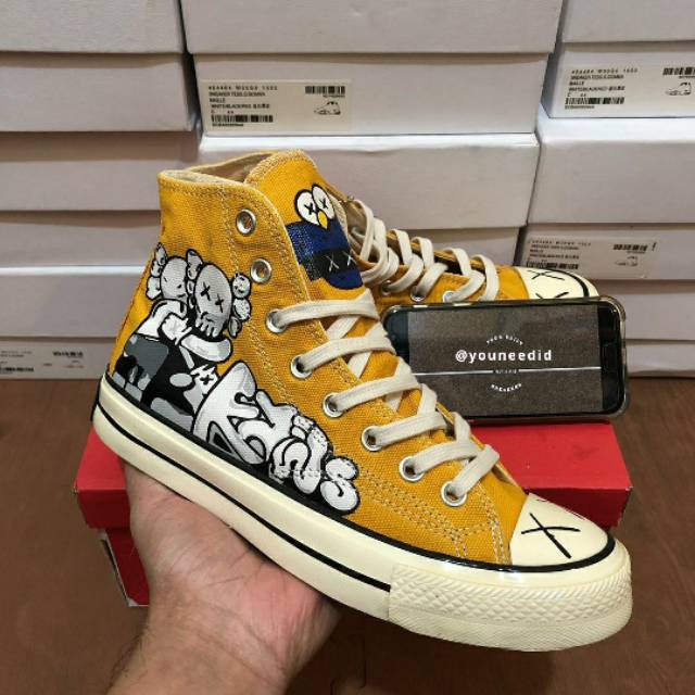 converse yellow mustard